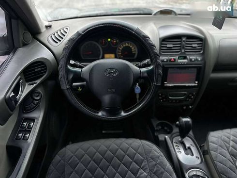 Hyundai Santa Fe 2005 - фото 19