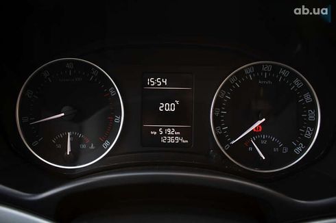 Skoda Octavia 2009 - фото 16