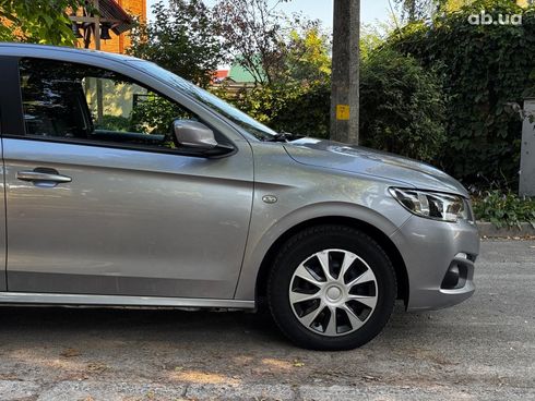 Peugeot 301 2019 серый - фото 4