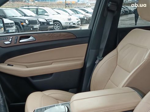 Mercedes-Benz GLS-Класс 2017 белый - фото 35