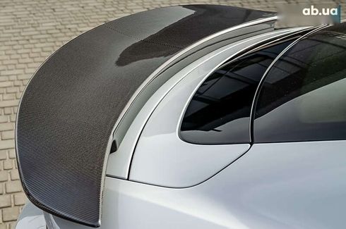 Porsche Taycan 2021 - фото 16