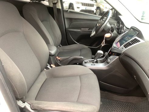 Chevrolet Cruze 2012 белый - фото 34