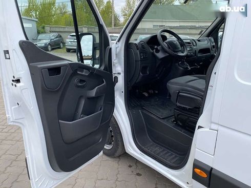 Renault Master 2019 - фото 18