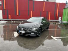 Продаж вживаних Volkswagen Passat 2018 року в Києві - купити на Автобазарі