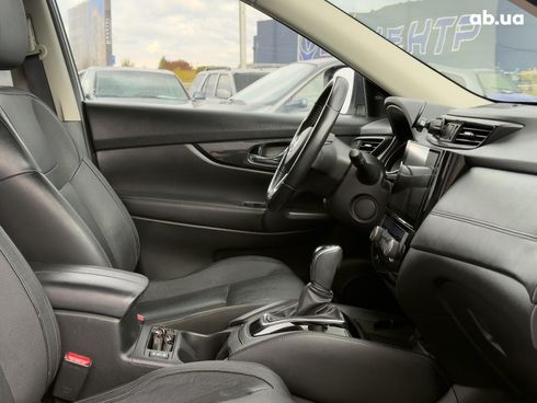 Nissan Rogue 2017 серый - фото 15