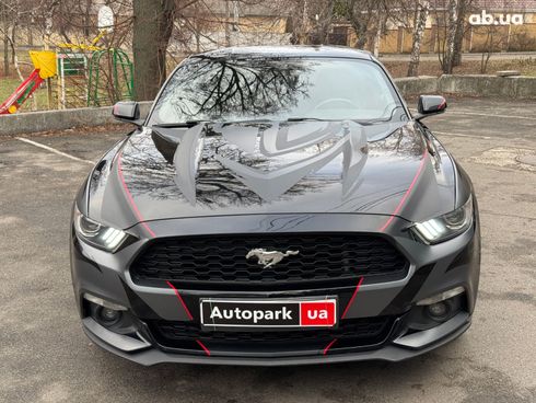 Ford Mustang 2015 черный - фото 4