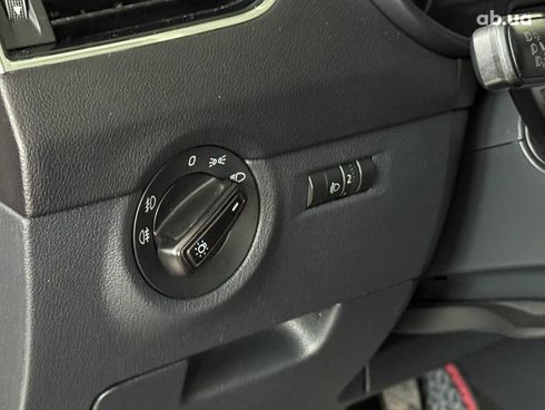 Skoda Octavia 2013 красный - фото 11