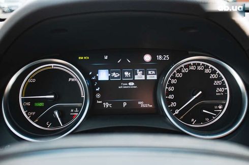 Toyota Camry 2023 - фото 26