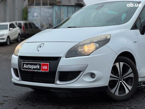 Renault Scenic 2011 белый - фото 2
