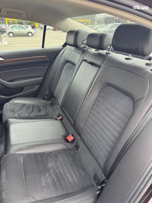 Volkswagen Passat 2016 красный - фото 13