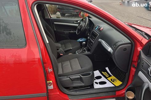 Skoda Octavia 2010 - фото 21