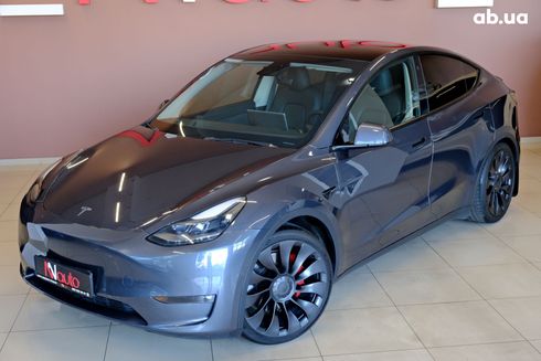 Tesla Model Y 2023 серый - фото 2