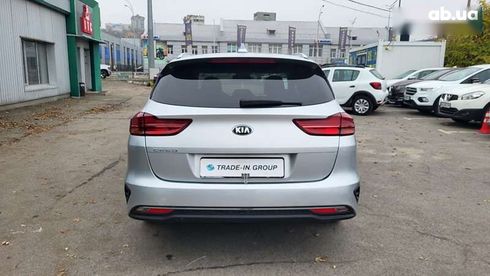 Kia Cee'd 2021 - фото 19