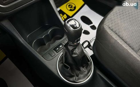 Skoda Fabia 2012 - фото 19