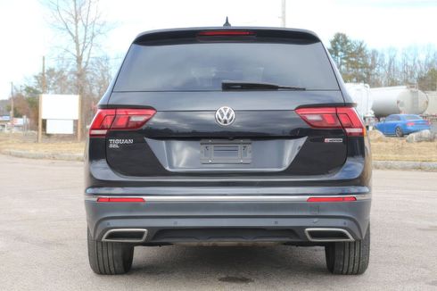 Volkswagen Tiguan 2019 черный - фото 5