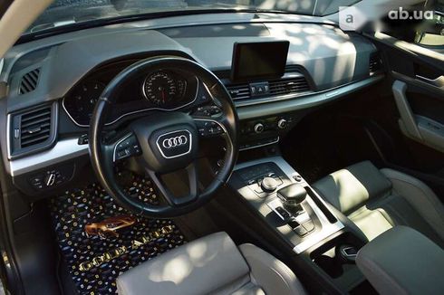 Audi Q5 2017 - фото 25