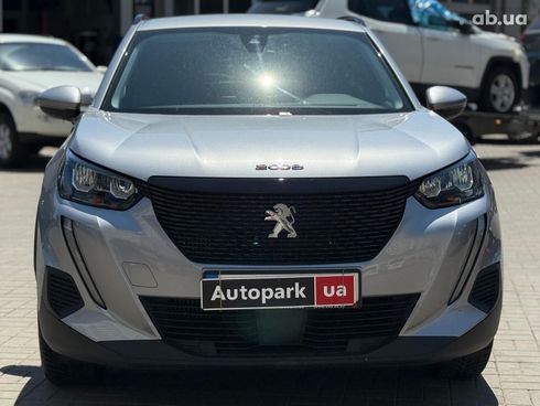 Peugeot 2008 2021 серый - фото 2