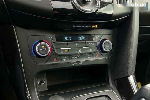 Ford Focus 2018 - фото 19