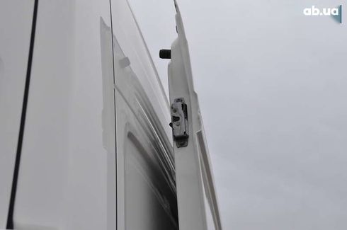 Volkswagen Crafter 2021 - фото 25