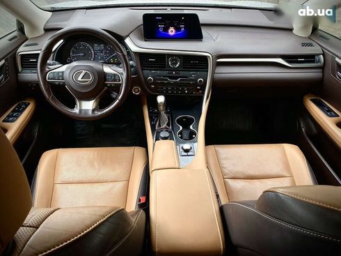 Lexus RX 2018 - фото 21