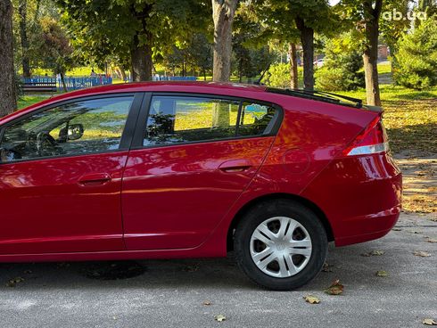 Honda Insight 2009 красный - фото 12
