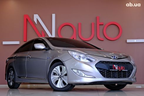 Hyundai Sonata 2014 серый - фото 4
