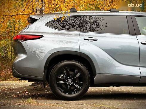 Toyota Highlander 2022 - фото 11