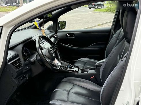 Nissan Leaf 2018 - фото 15