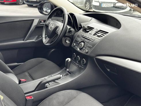 Mazda 3 2012 белый - фото 30