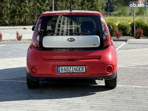 Kia Soul EV 2016 - фото 8