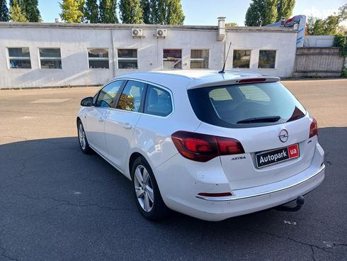 Opel astra j 2015 белый - фото 8