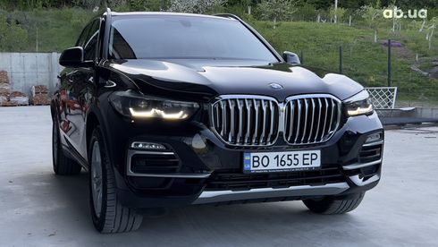 BMW X5 2021 черный - фото 2
