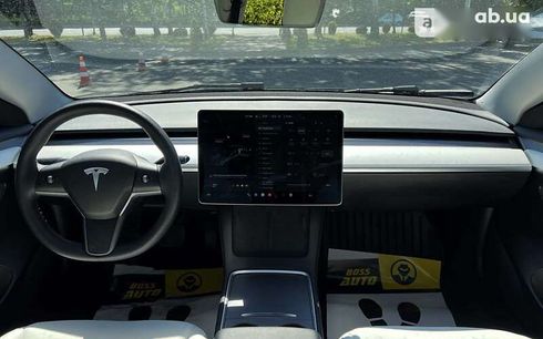 Tesla Model 3 2021 - фото 11