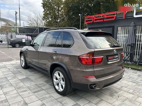 BMW X5 2010 - фото 14