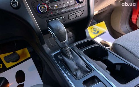 Ford Escape 2018 - фото 16