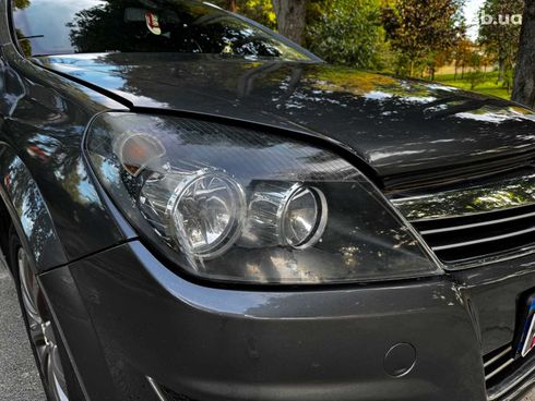 Opel Astra 2010 серый - фото 4