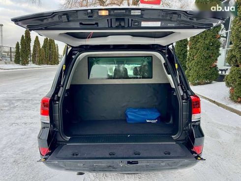 Toyota Land Cruiser 2016 - фото 10