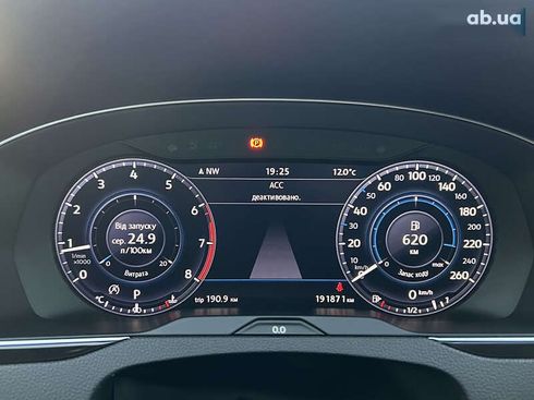 Volkswagen Passat 2016 - фото 29