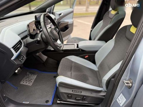 Volkswagen ID.4 2022 - фото 16