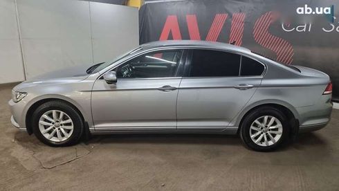 Volkswagen Passat 2019 - фото 3