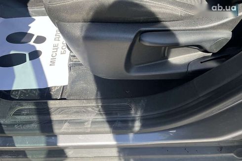 Renault Scenic 2017 - фото 13