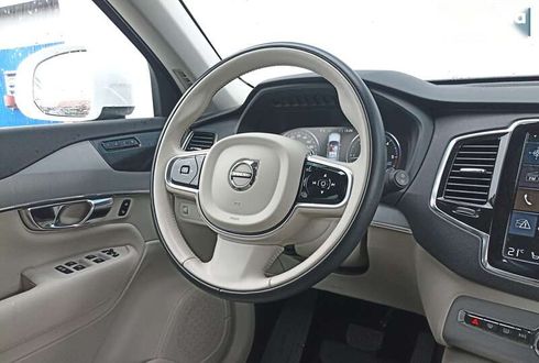 Volvo XC90 2020 - фото 15