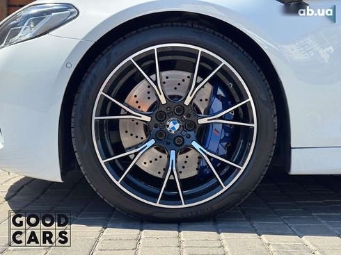 BMW M5 2019 - фото 11