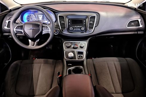 Chrysler 200 2014 белый - фото 7