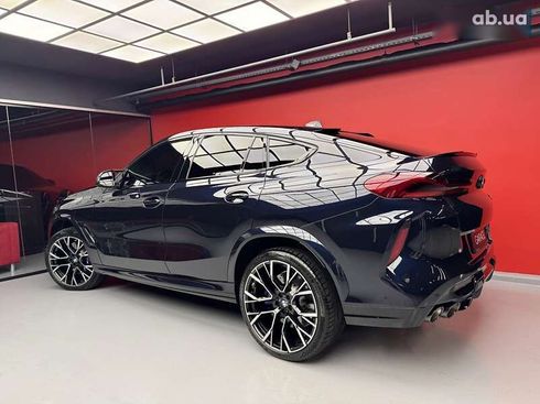 BMW X6 M 2022 - фото 27