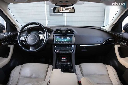 Jaguar F-Pace 2016 - фото 14