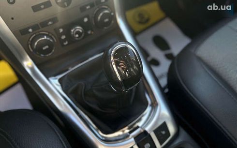 Opel Antara 2013 - фото 17