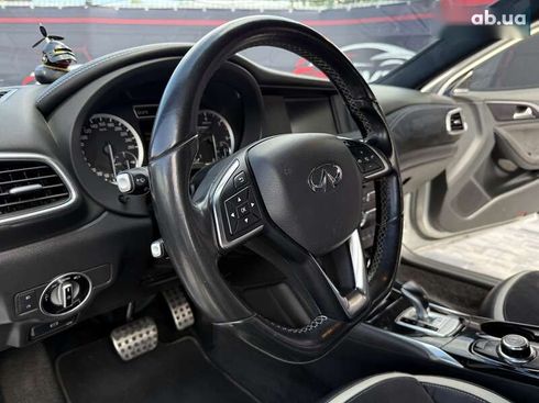 Infiniti Q30 2016 - фото 24