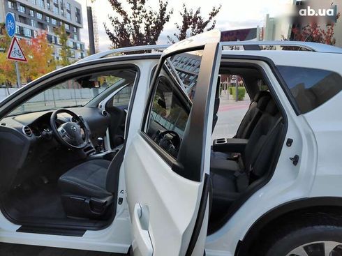 Nissan Qashqai 2012 - фото 7
