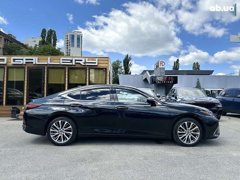 Lexus ES 2021 - фото 2